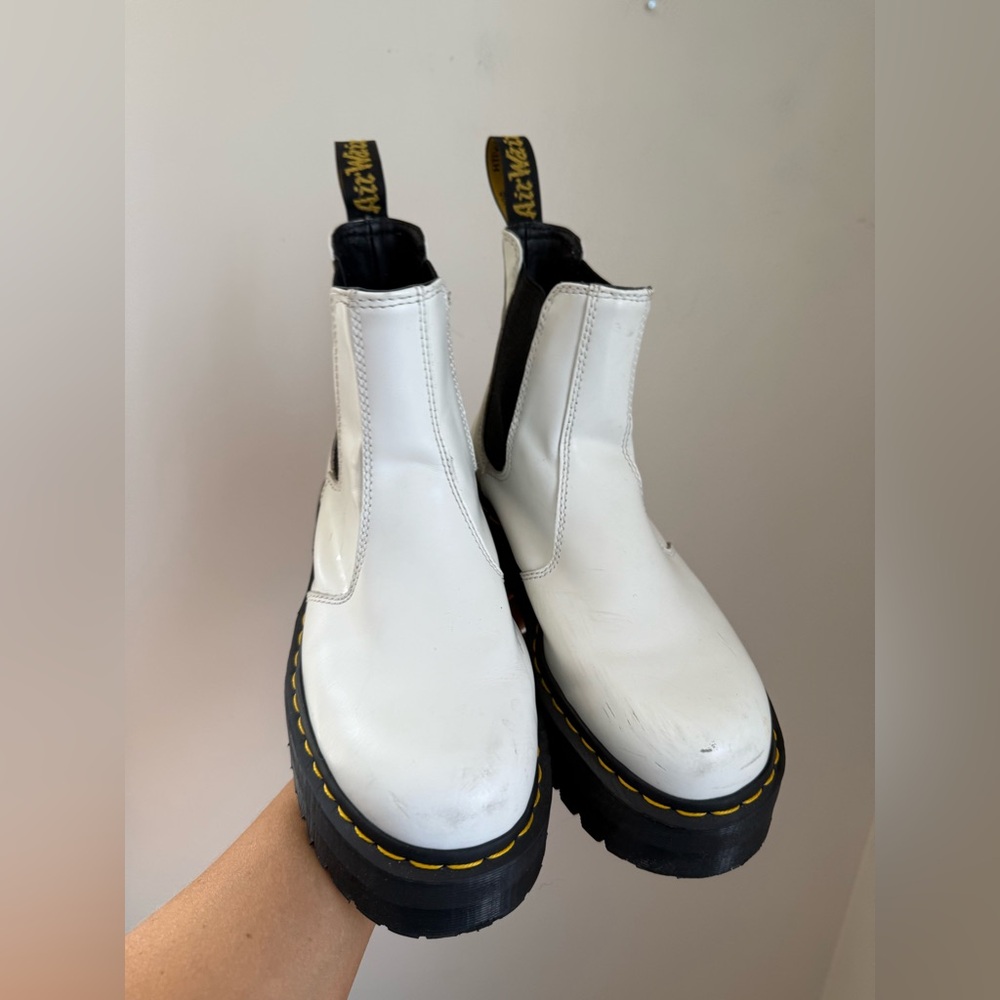 Dr. Martens 2976 Quad White Leather Chelsea Boots 9L - Picture 6 of 13